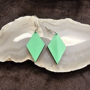 💥4 for $25💥 Laser-cut Diamond Shape Wood Earrings